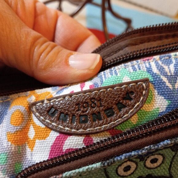 UnionBay Crossbody bag Owls Adjustable Leather Strap Country Fun Buckles - Picture 5 of 9